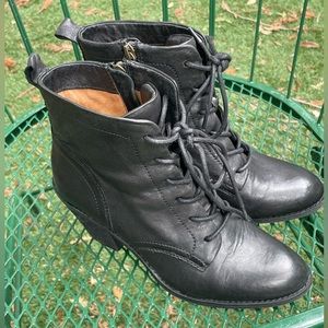 Sofft leather lace up bootie